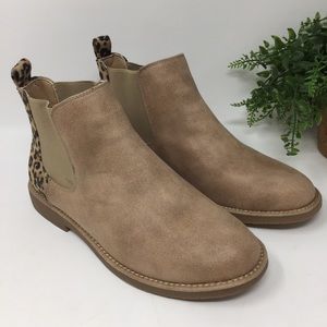 seven dials marisah chelsea leopard bootie